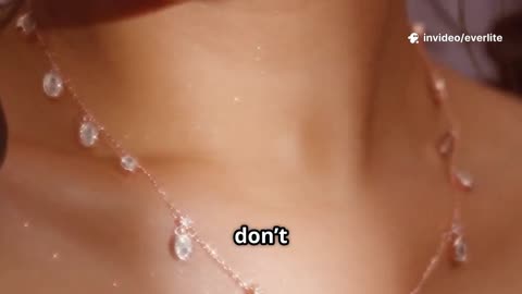 How to Choose a Lightweight Diamond Necklace for Daily Wear