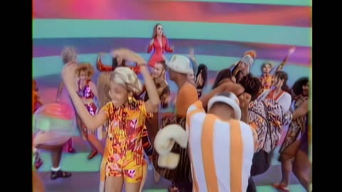 Deee-Lite - Groove Is In the Heart (1080P HD Remaster)