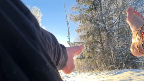 ❄️ Barefoot in the snow: FAIL!