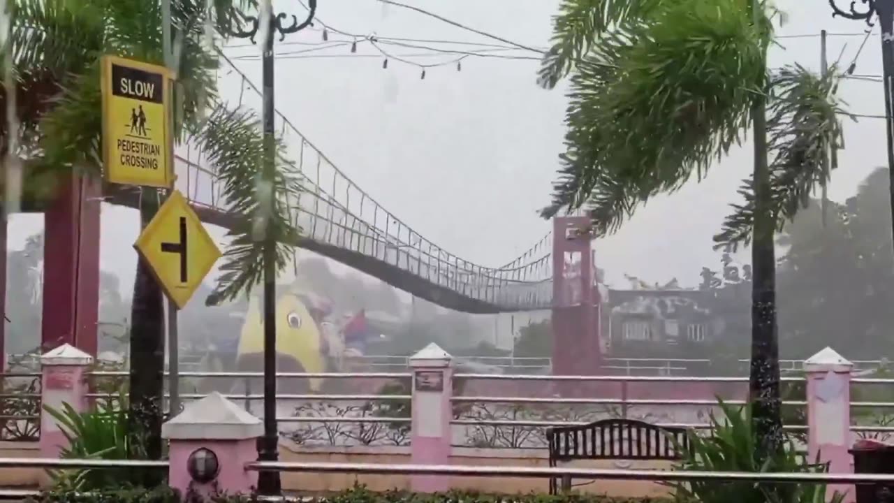 Typhoon Fung-wong shake a suspension bridge in Camaligan, Camarines Sur, Philippine