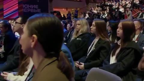 Medvédev destaca la necesidad de una desnazificación en toda Europa