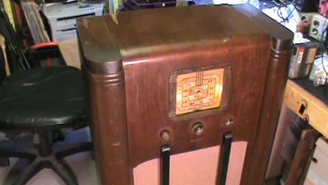1937 RCA Victor Model 86K7