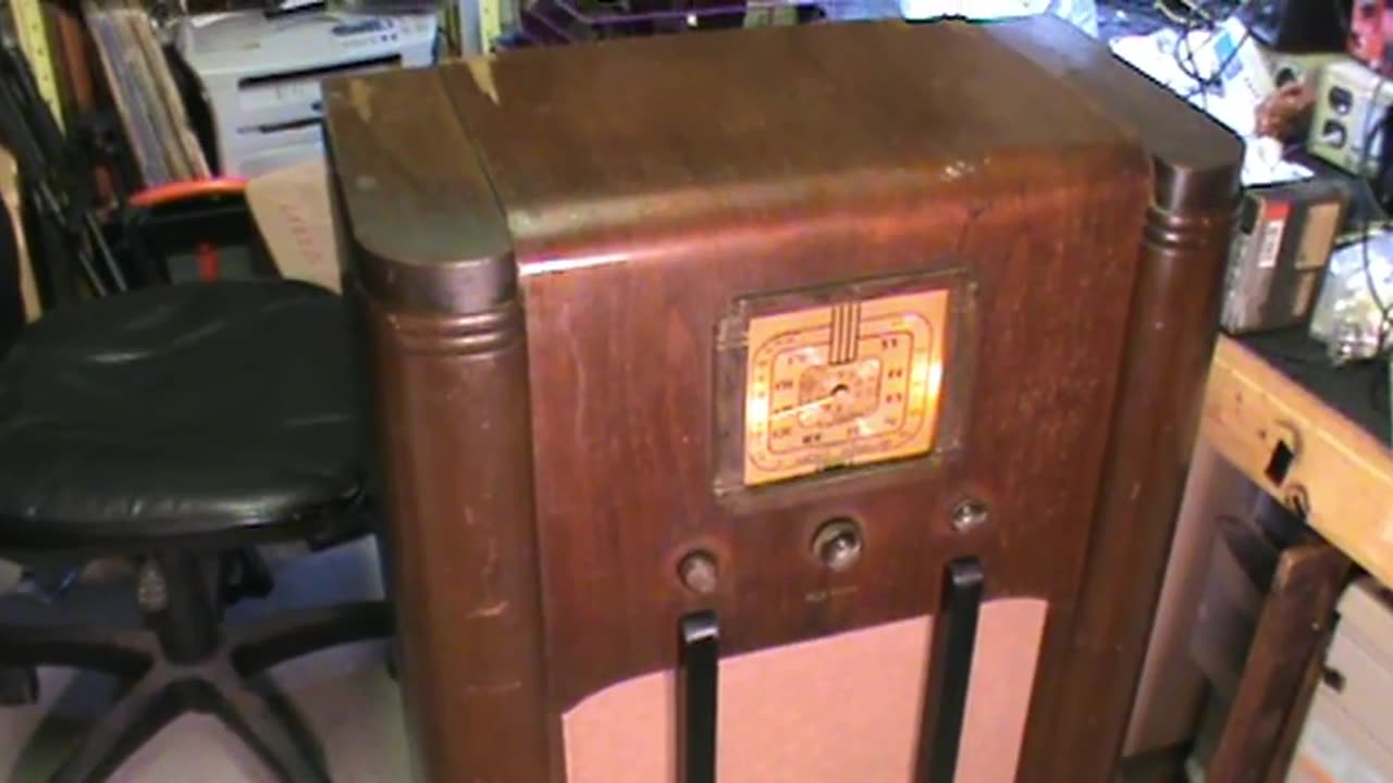 1937 RCA Victor Model 86K7