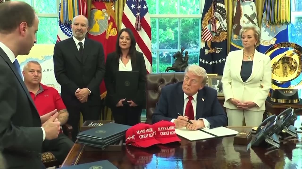 resident Trump Signs Executive Order Ending Anti-White School Discipline