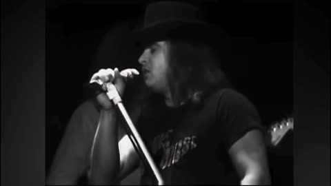 Lynyrd Skynyrd - “Tuesday’s Gone” (Live in 1976)