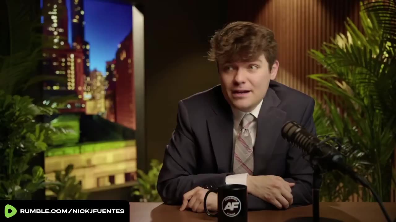 Nick Fuentes talks about war with Iran would be national collapse