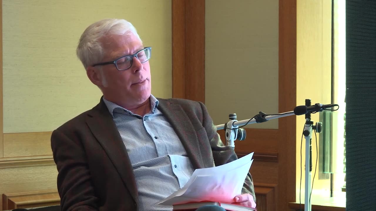 X-Men: Where Do We Set the Borderlines of Genetics? This panel explored the future of gene editing with Dr. He Jiankui, known for creating the first genetically edited babies