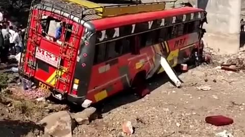 A passenger bus fell from the Dongargaon Bridge in Hargon