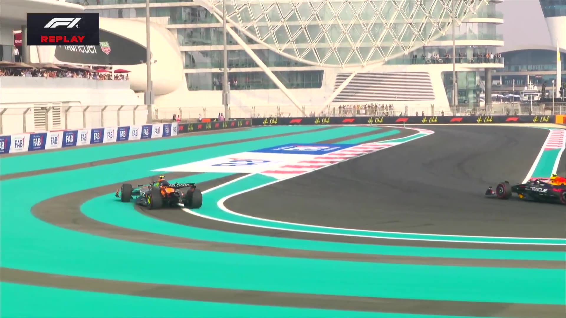 Formula 1 - Heres that Norris/Tsunoda moment 🫣