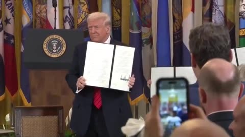 BOOM! - Trump Signs Executive Order Dismantling Department of Education!