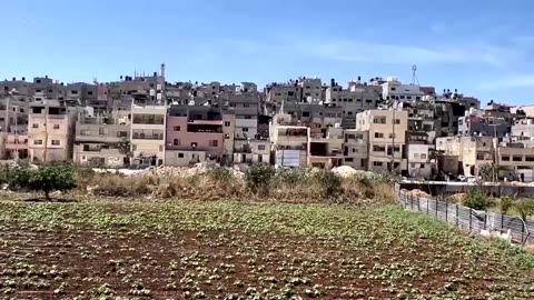 Palestinians evacuate Nur Shams refugee camp in West Bank