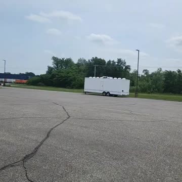 THIS IS EMBARRASSING #ourtruckinglife #truck #reallifetruckers #truckdriver #atruckerslife