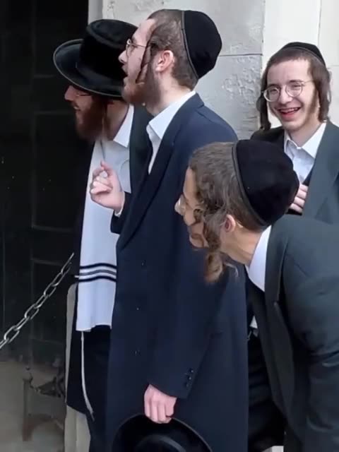 Jews Harassing The Kings Gards