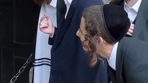 Jews Harassing The Kings Gards