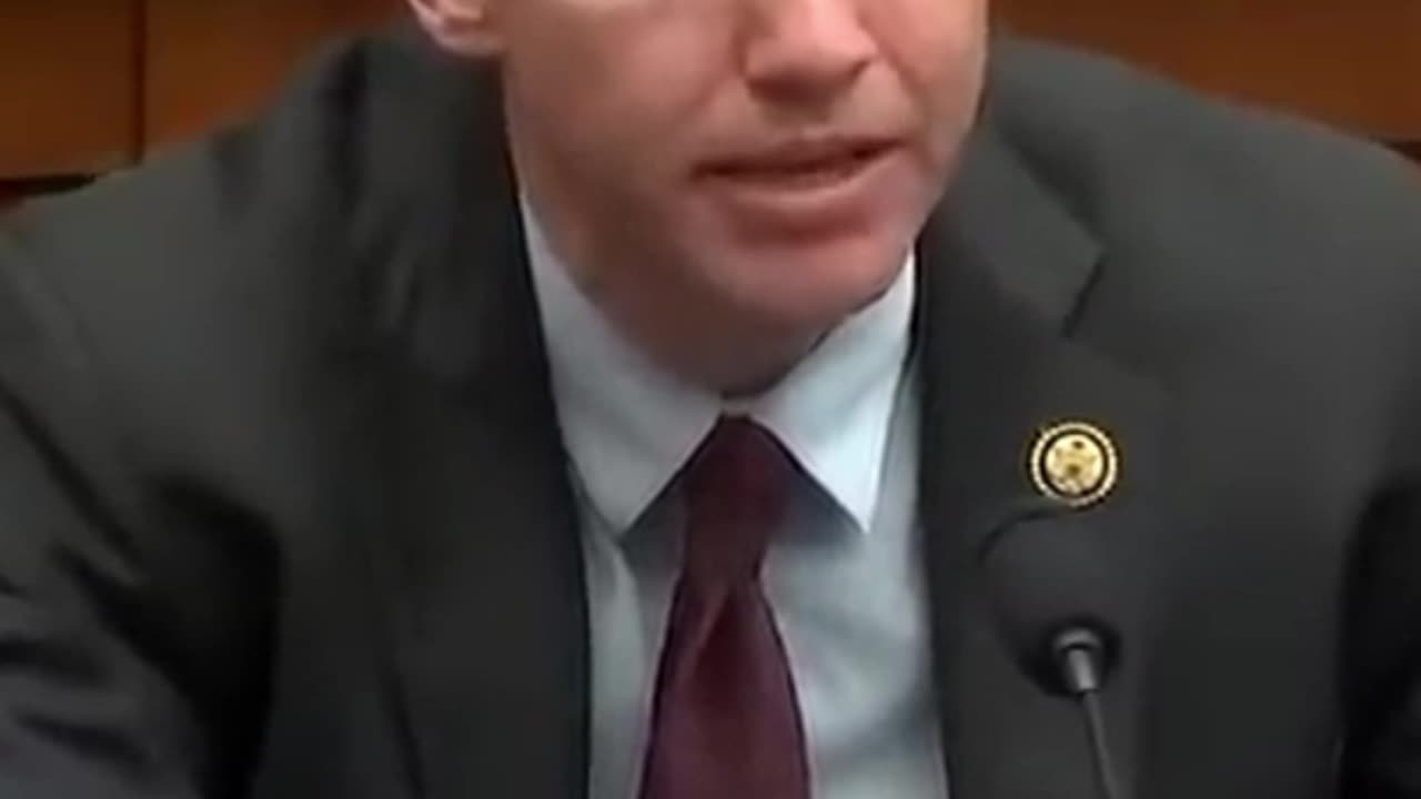 Congressman Kevin Kiley asks FBI director Patel if crime has gotten better in Washington D.C