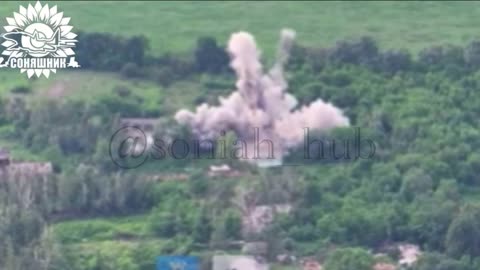 🇺🇦✈️💣 Ukrainian aviation struck an enemy target in Kursk region using AASM-250 HAMMER