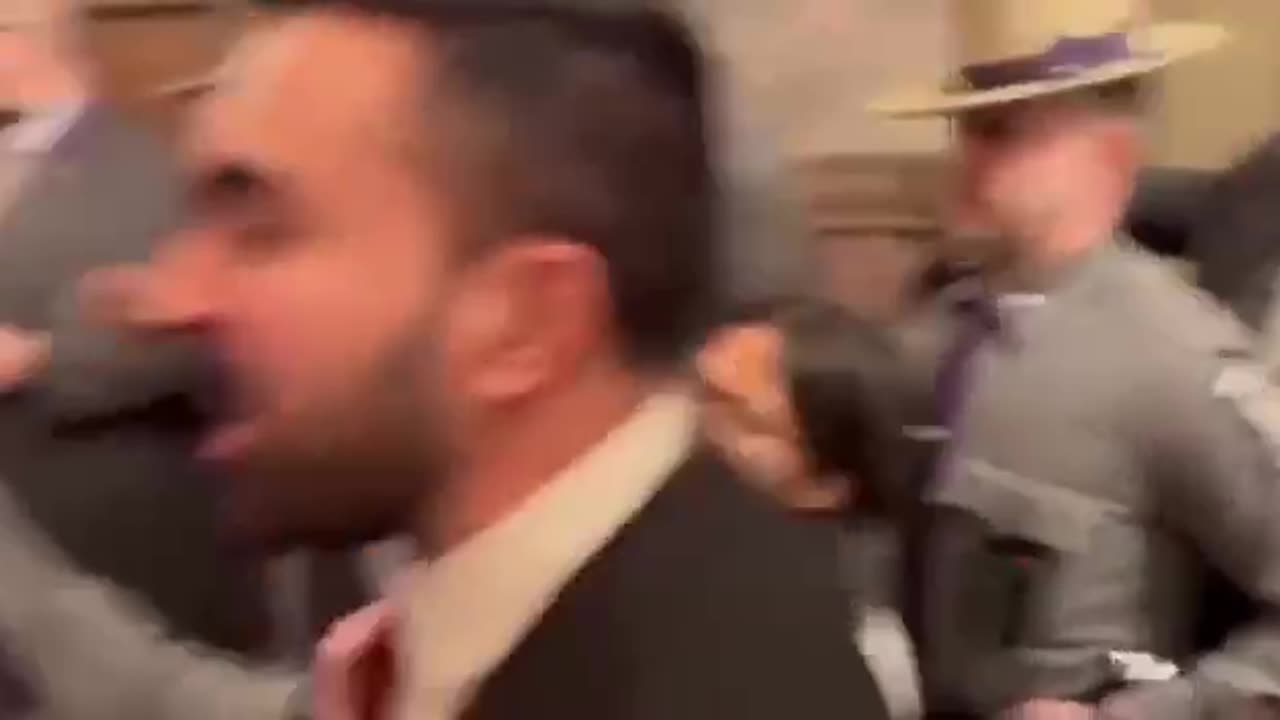 Zohran Mamdani Fights with Police to get to Tom Homan 2025