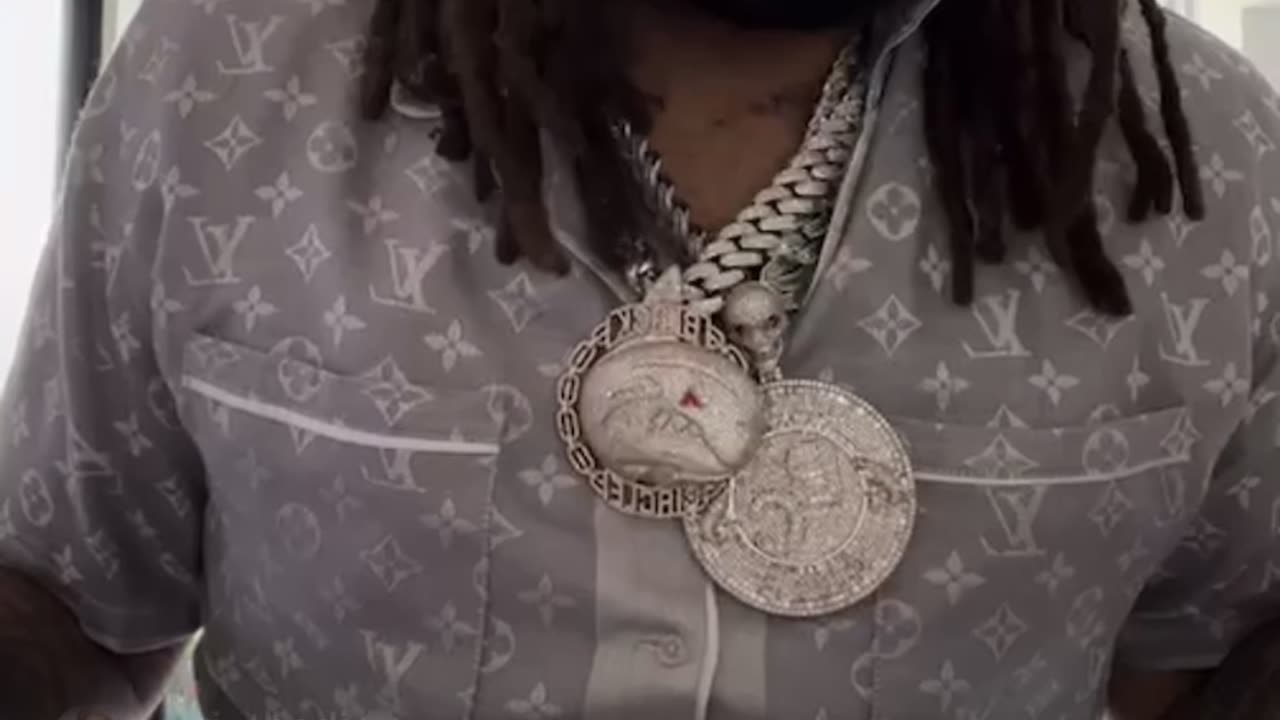 MONEY MAN DROPS KNOWLEDGE ABOUT INVESTING IN CRYPTO 📈 & SAYS HE MAKES 1 MILLION EVERY ALBUM!
