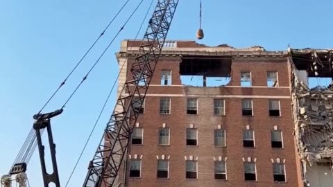 Secrets Behind High-Rise Demolition in Busy Cities