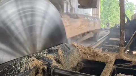 Satisfying for a Woodworker to watch