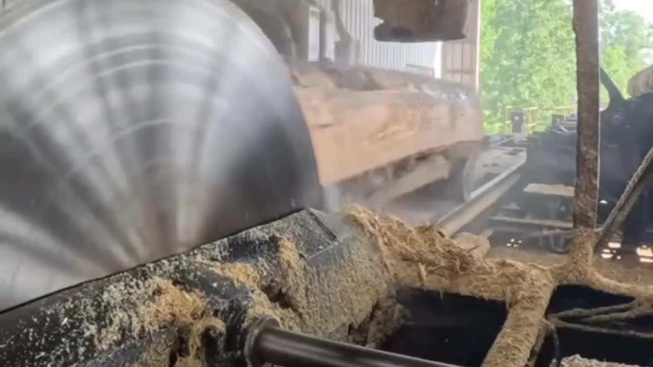 Satisfying for a Woodworker to watch