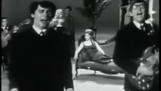 The Zombies, 🎵 She's Not There (1965)