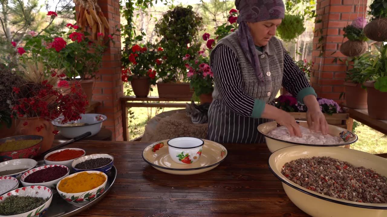 Mountains Shepherd's Pies- Perfect Lunch for Pennies