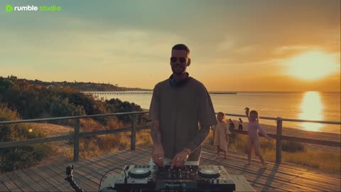 Afro House Sunset Mix 2025 | Public Beach Party Vibes