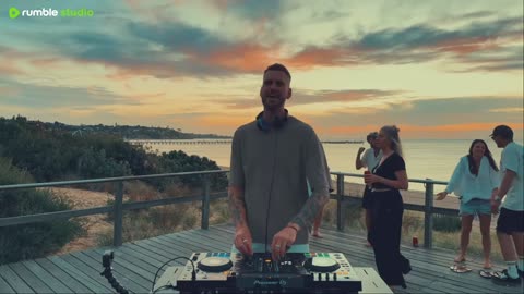 Afro House Sunset Mix 2025 | Public Beach Party Vibes