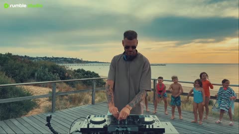 Afro House Sunset Mix 2025 | Public Beach Party Vibes