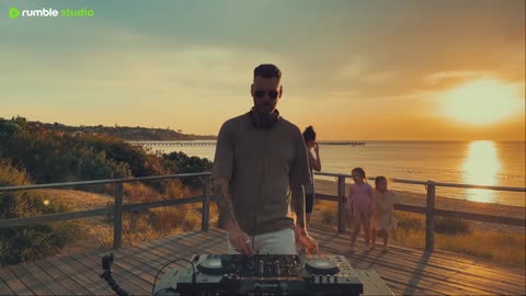 Afro House Sunset Mix 2025 | Public Beach Party Vibes