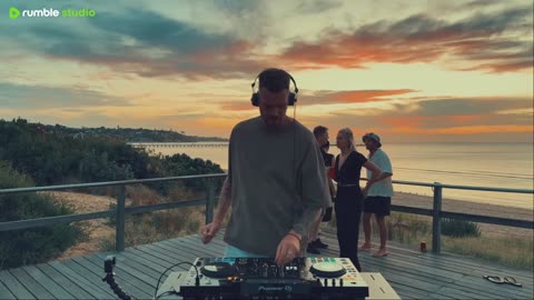 Afro House Sunset Mix 2025 | Public Beach Party Vibes