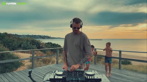 Afro House Sunset Mix 2025 | Public Beach Party Vibes