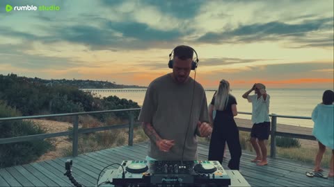 Afro House Sunset Mix 2025 | Public Beach Party Vibes