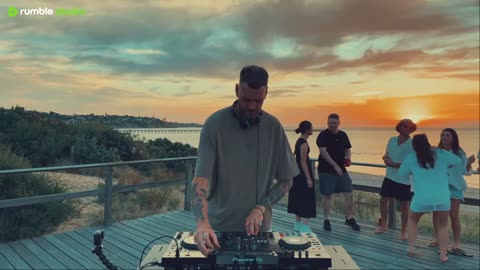 Afro House Sunset Mix 2025 | Public Beach Party Vibes