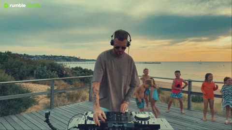 Afro House Sunset Mix 2025 | Public Beach Party Vibes