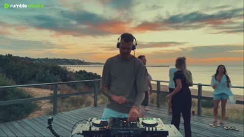 Afro House Sunset Mix 2025 | Public Beach Party Vibes