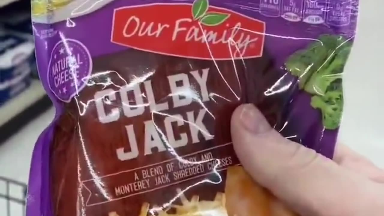 AMERICAN FARMER HEAD INTO THE GROCERY STORE TO WARN AMERICANS ABOUT WHAT YOU’RE EATING