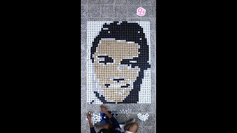 Made Cristiano Ronaldo ⚽ using 1,872 bottle caps! ♻️🔥