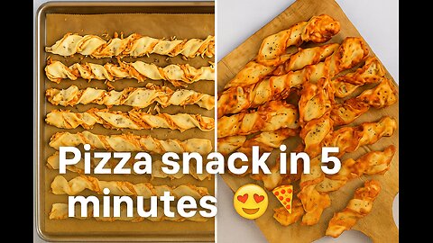 Pizza snack in 5 minutes 😍🍕
