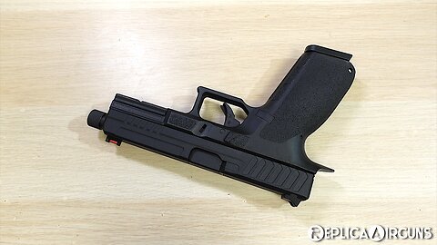 KJWorks KP-13 TBC CO2 Blowback Airsoft Pistol Table Top Review