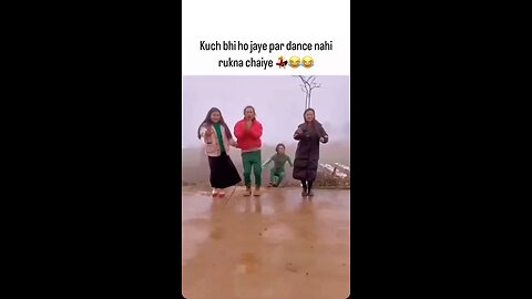 😅Kuch Bhi Ho Jaye Dance Nahi Rukna Chahiye 😂 Best Funny Reels / Trending Comedy Video_Short Video