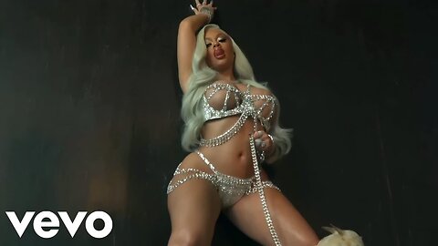 Latto ft. Finesse2tymes - Ya Feel Me (Official Music Video)