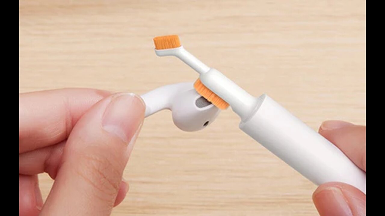Multifunctional Headphone Cleaning Pen