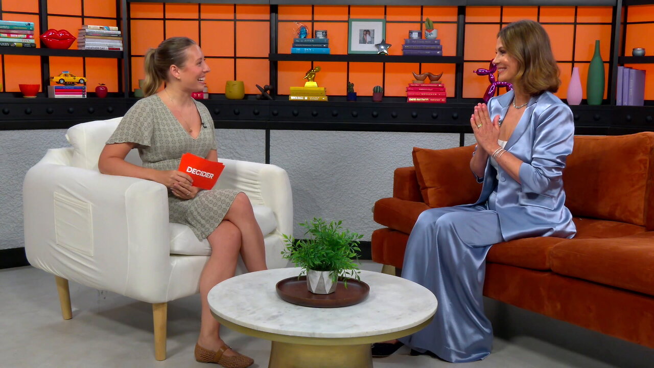 'RHOM's Julia Lemigova Doesn't Think Guerdy Abraira Can Justify Exposing Their Text Messages