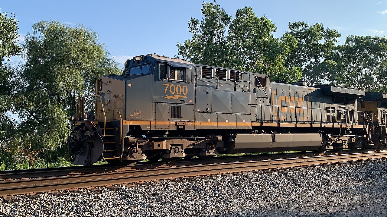 Lightning Fast CSX Train part 31 Trembling Tracks