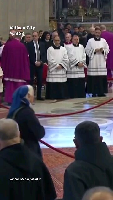 Emotional Farewell: Sister Geneviève Parts with Pope Francis
