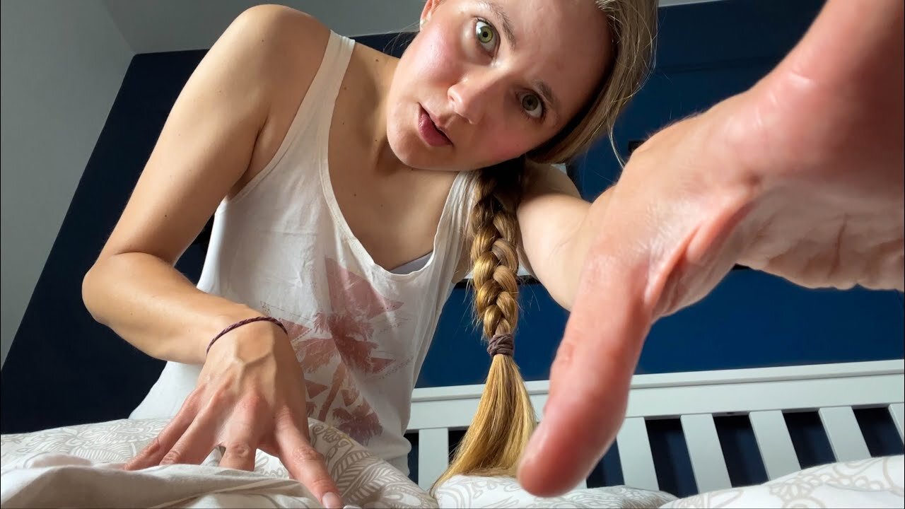 AGGRESSIVELY scratching your itch (you got bit by mosquitoes) asmr