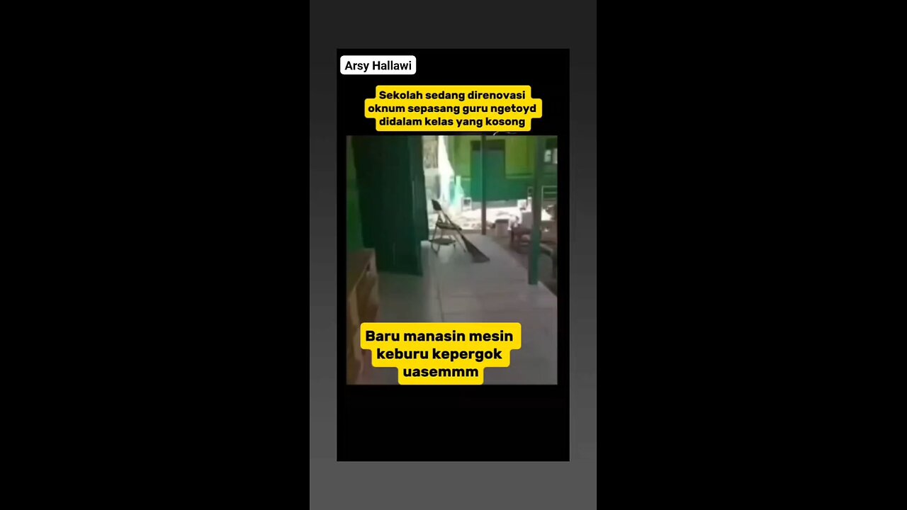 TWO SCHOOL TEACHERS CAUGHT LEWD IN AN EMPTY CLASSROOM