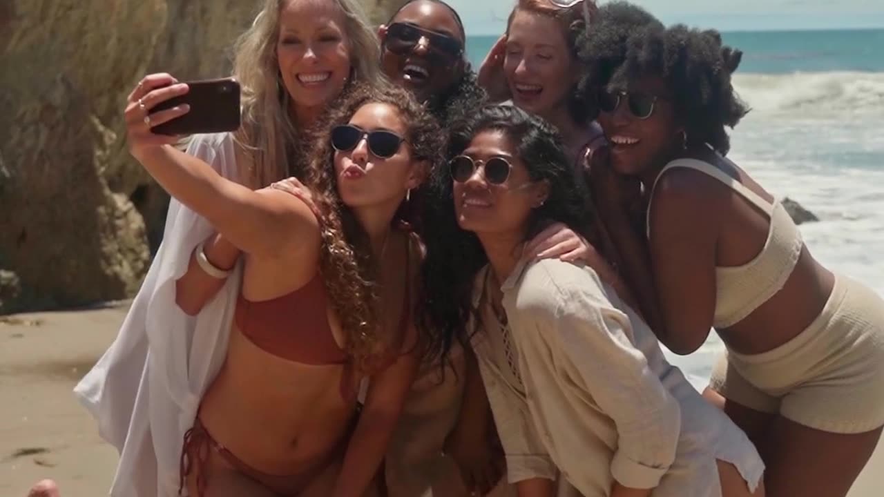 Bikini Girl Squad Walking Seaside | Summer Beach Vibes 2025 🌊